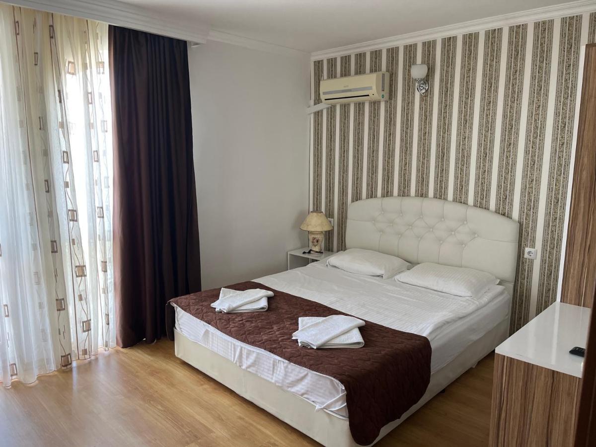 Apart Sweet Homes 5 - Apartments For Guests Napospart Kültér fotó
