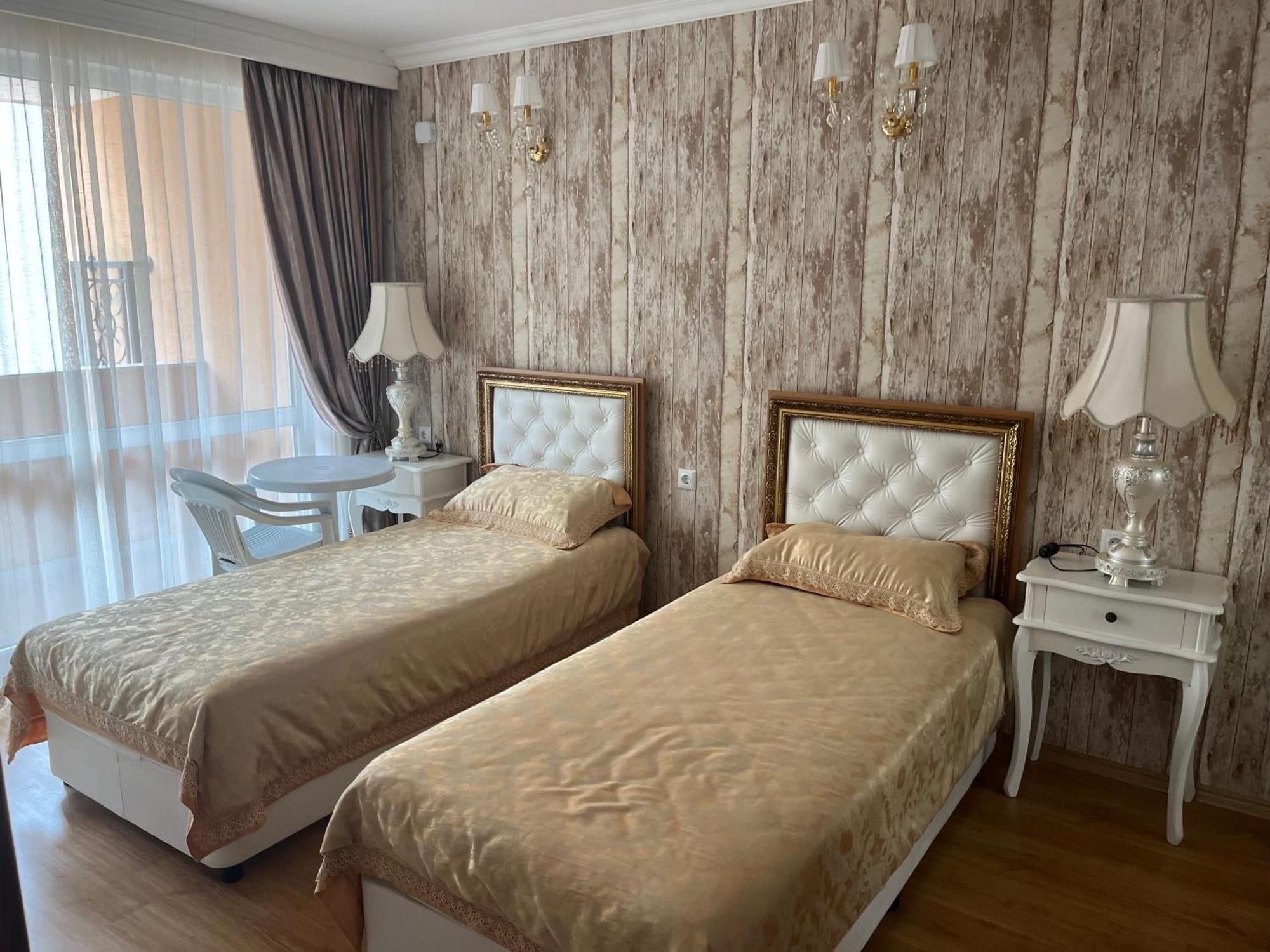 Apart Sweet Homes 5 - Apartments For Guests Napospart Kültér fotó