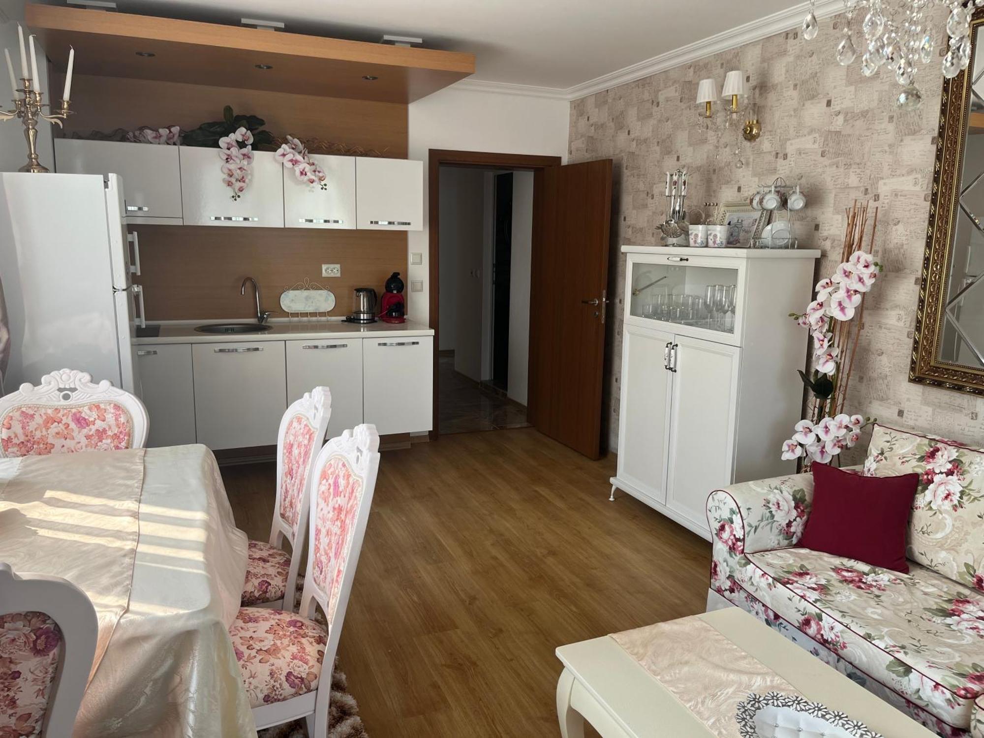 Apart Sweet Homes 5 - Apartments For Guests Napospart Kültér fotó